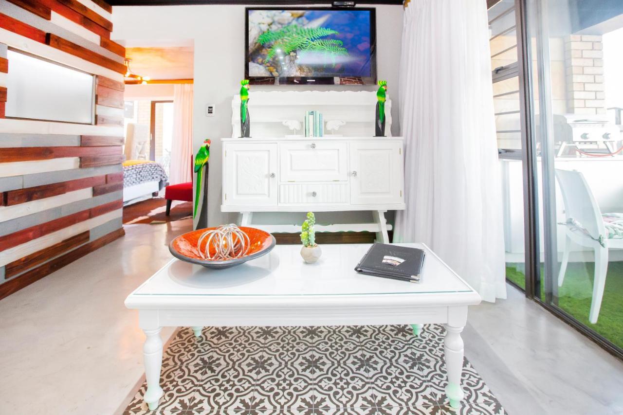 Wilderness Waters Boutique Suites - Adults Only Eksteriør billede