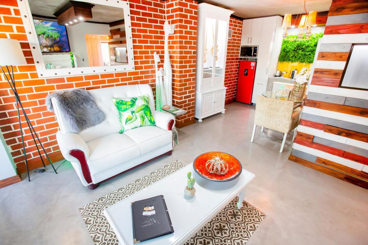 Wilderness Waters Boutique Suites - Adults Only Eksteriør billede