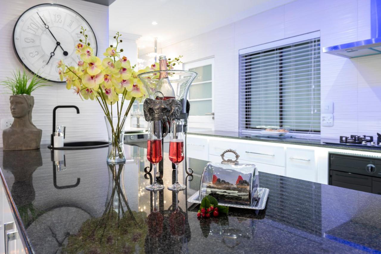 Wilderness Waters Boutique Suites - Adults Only Eksteriør billede